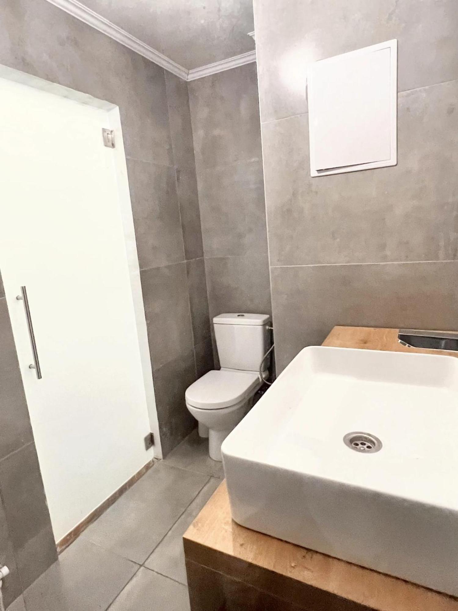 Comfortable Studio In Brussels 35M² Terrace With Bbq Buitenkant foto